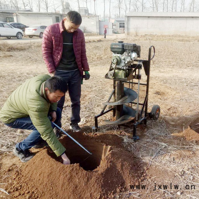 山坡植树启航挖坑机 启硕机械双人操作钻坑机图片 葡萄园立杆打孔机